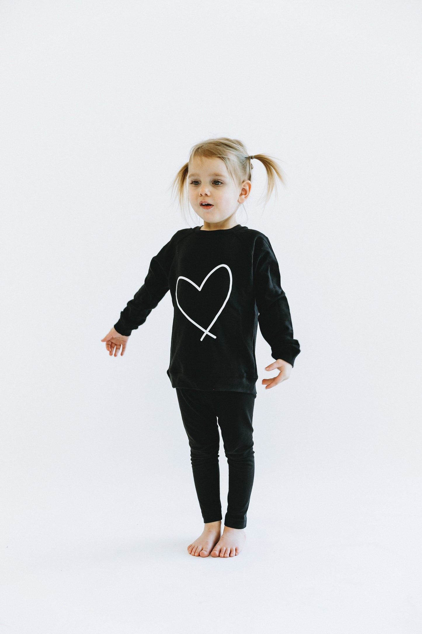 HEART || KIDS CREW BLACK